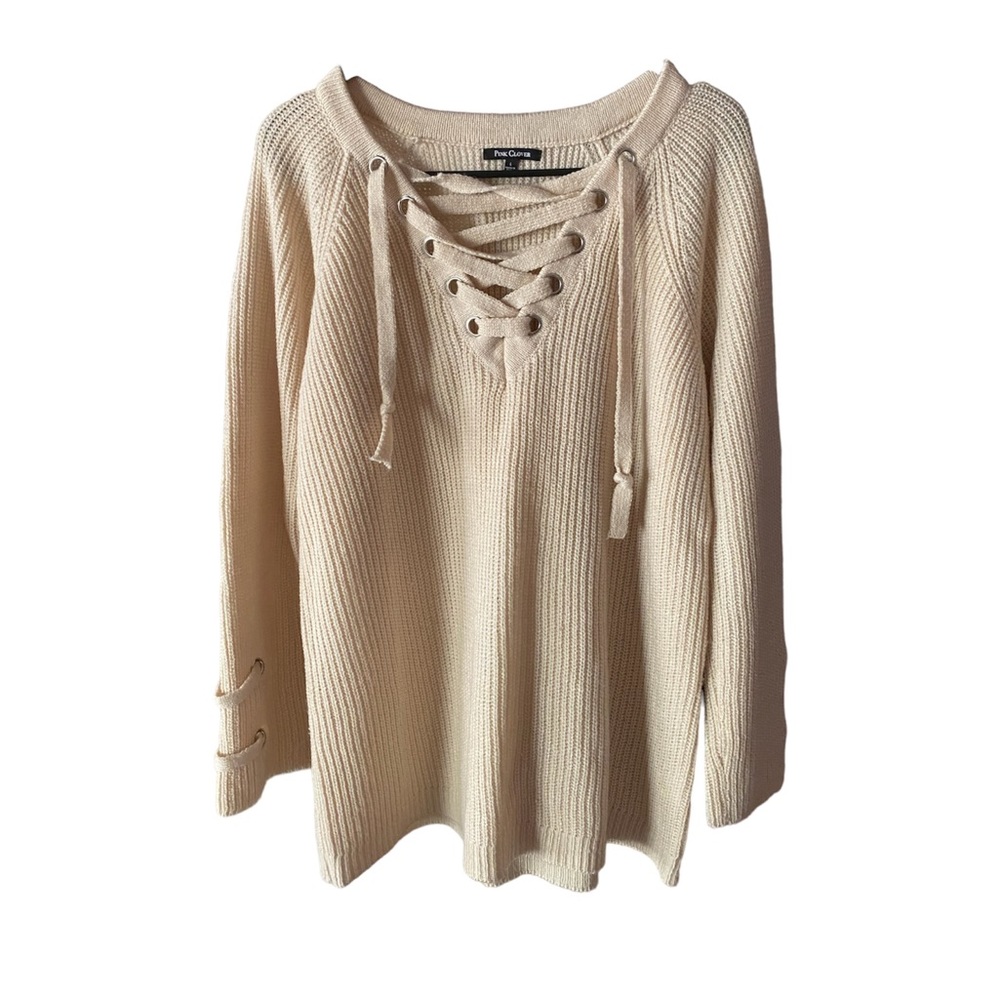 Women’s Large Pink Clover Sweater